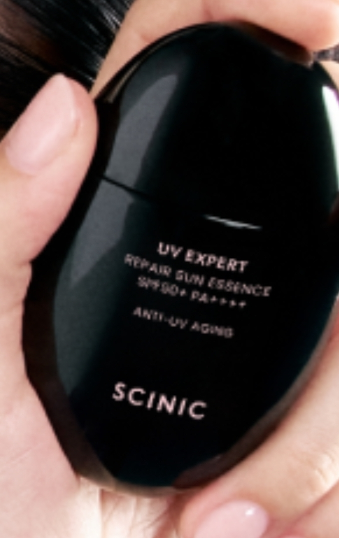 싸이닉 (SCINIC) UV 엑스퍼트 선 에센스 [SPF50+/PA++++] [리페어] review image