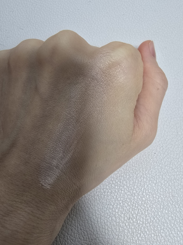 코스노리 (COSNORI) 유어 스킨 드레스 톤업 베이스 [SPF50+/PA++++] review image