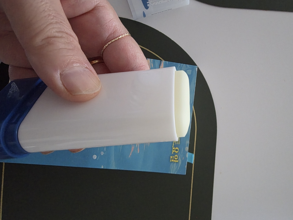 白桦树水分防晒棒 [SPF50+/PA++++]的真实用户使用照片