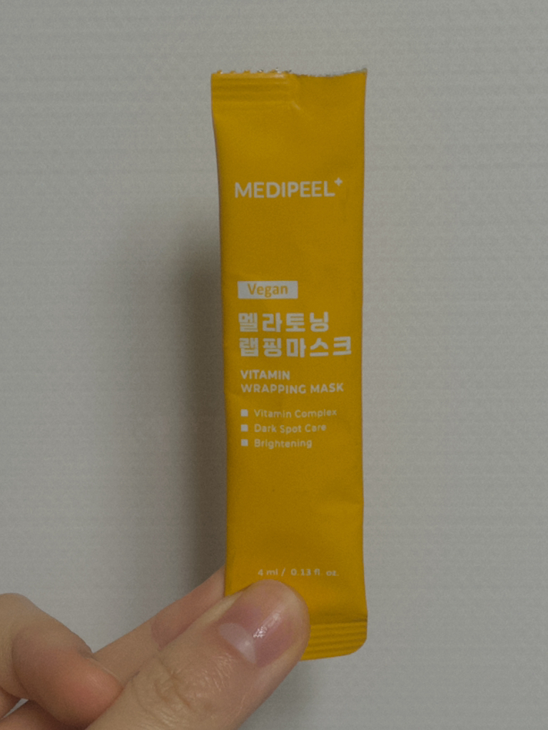 메디필 (MEDIPEEL) 비타민 멜라 토닝 랩핑 마스크 review image