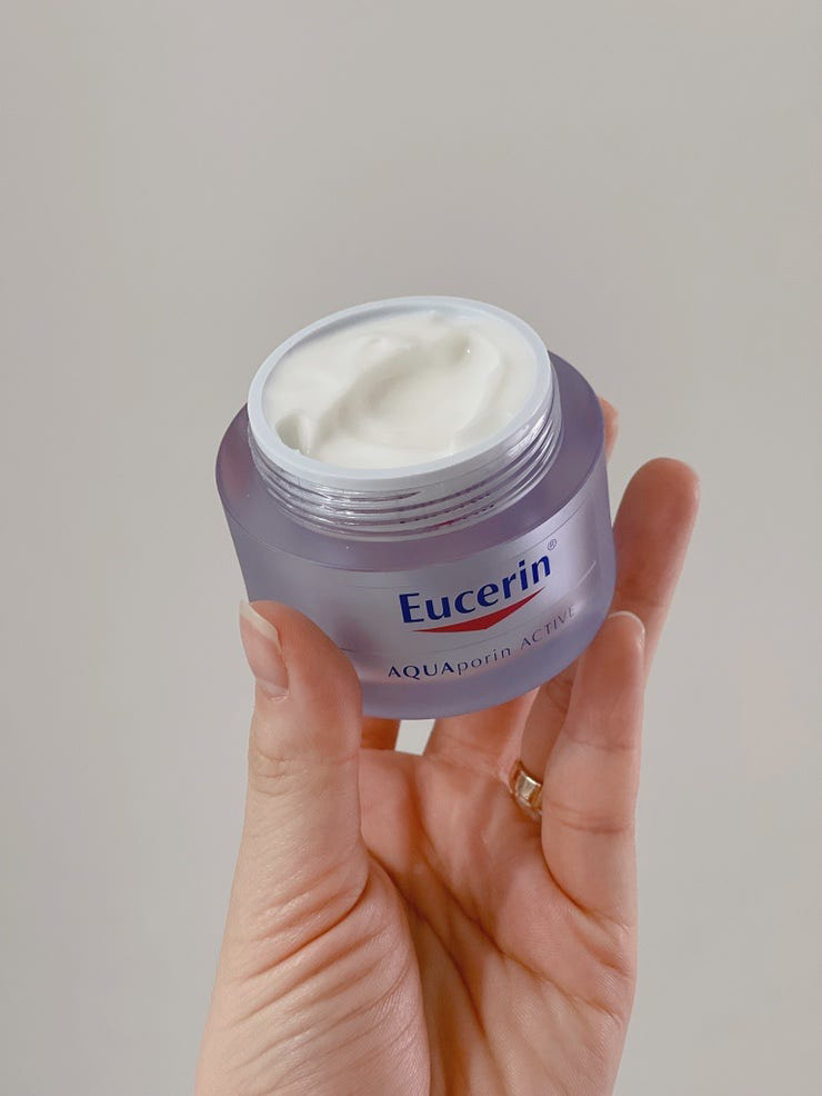 유세린 (Eucerin) 아쿠아포린 액티브 크림 포 드라이 스킨 review image