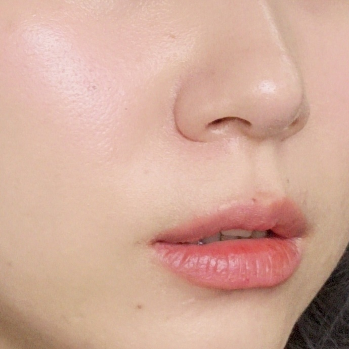 어바웃톤 (ABOUT_TONE.) 선 세럼 베이스 [SPF50+/PA++++] review image