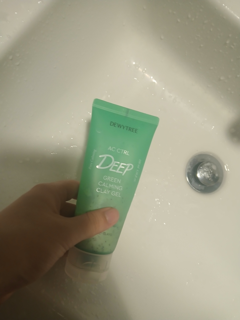 自颜源露 AC积雪草薄荷清洁凝胶泥膜 common.review image