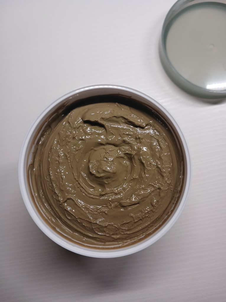 毛孔清透粘土面膜的真实用户使用照片