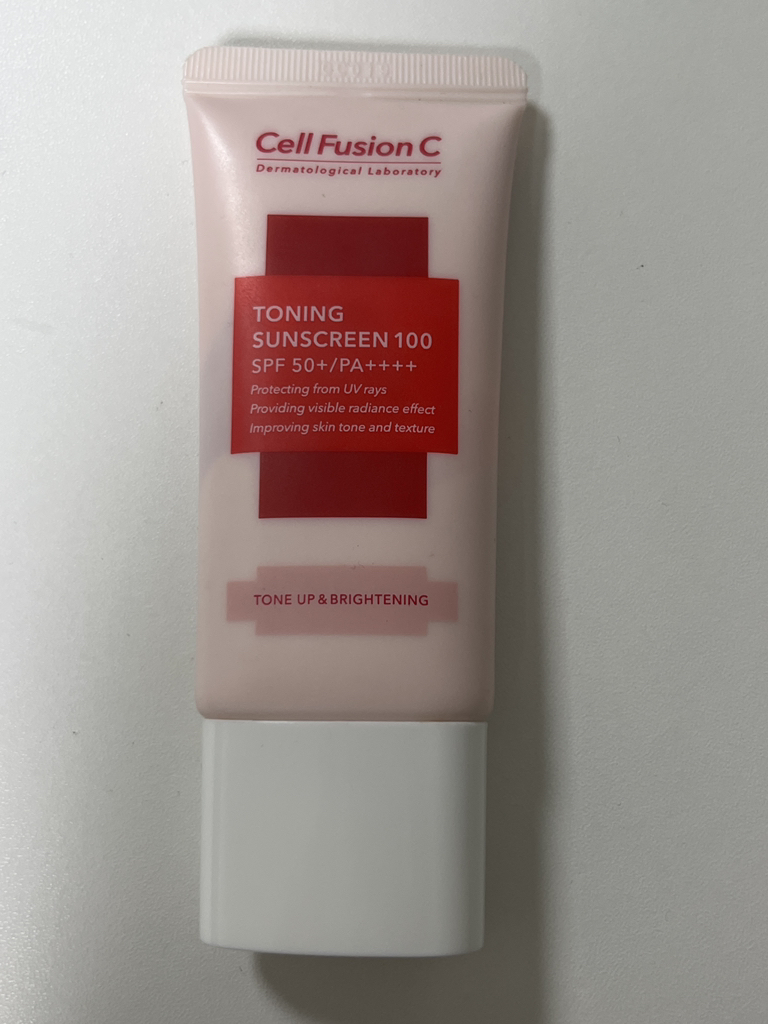 防晒霜 [SPF50+/PA++++] [激光紫外线 ] [SPF50+/PA++++] [激光紫外线 ]的真实用户使用照片