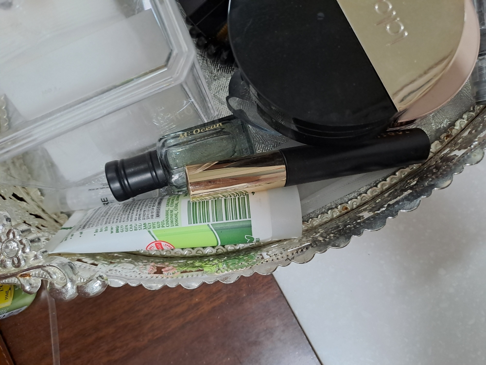 product review image