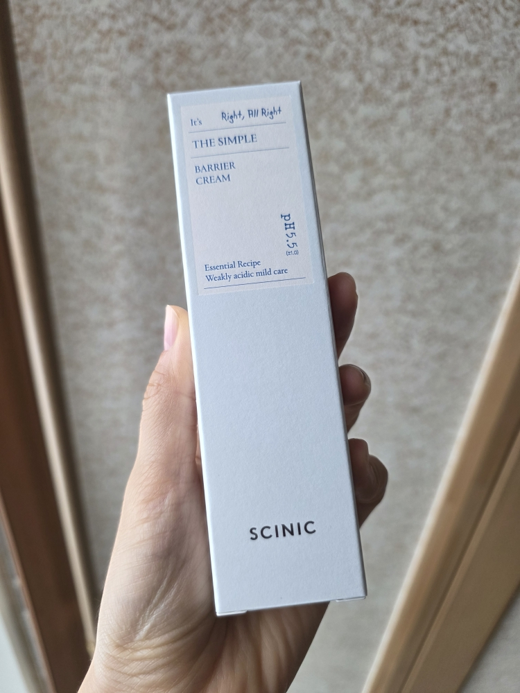 싸이닉 (SCINIC) 더 심플 베리어 크림 review image