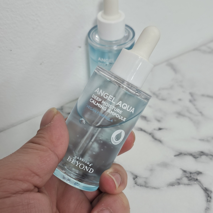 비욘드 (BEYOND) 엔젤아쿠아 수분 가득 진정 앰플 review image