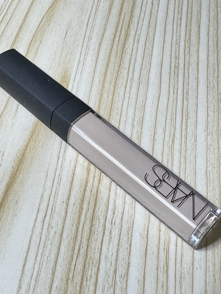 나스 (NARS) 래디언트 크리미 컨실러 [샹티이] review image