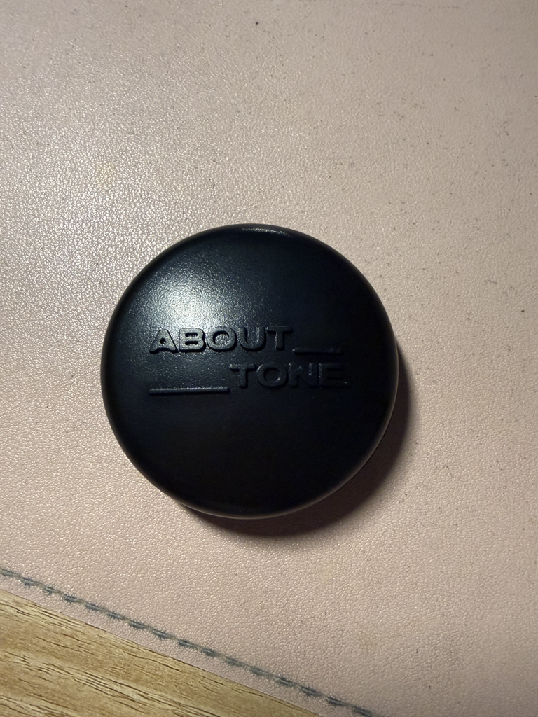 어바웃톤 (ABOUT_TONE.) 블러 파우더 팩트 [1.5 쿨페어] review image