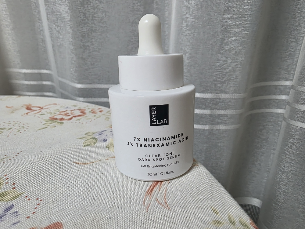 LAYERLAB Serum làm mờ vết nám review image