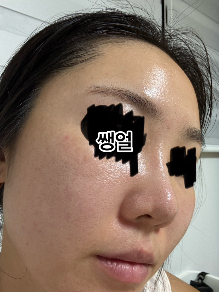 힌스 (hince) 세컨 스킨 글로우 쿠션 [SPF50+/PA++++] [21호 아이보리] review image