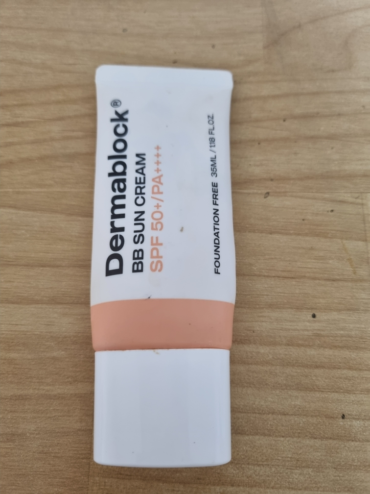 더마블록 (Dermablock®) 선크림 [SPF50+/PA++++] [비비] review image