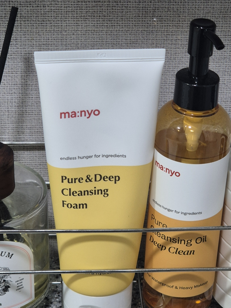 마녀공장 (manyo) 퓨어 클렌징 오일 딥 클린 review image