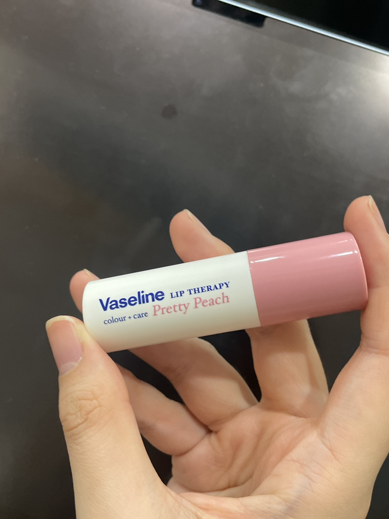 바세린 (Vaseline) 립 테라피 컬러 앤 케어 립밤 [프리티 피치] review image