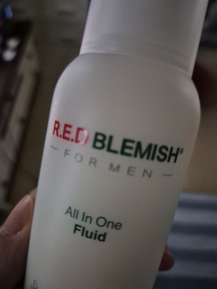 蒂迩肌 Red Blemish 男士全效暗疮护理液 common.review image