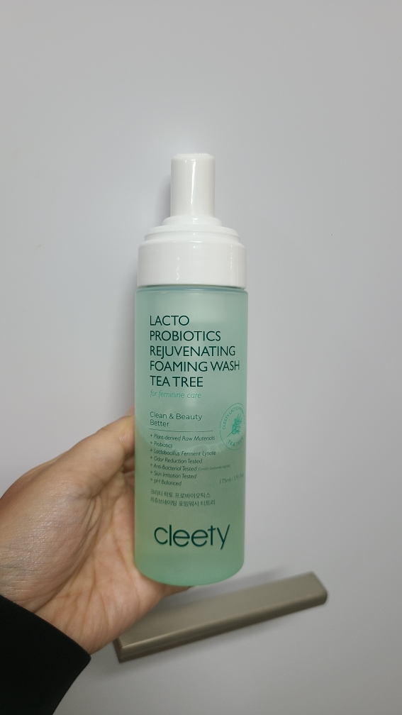 乳酸菌女性泡沫洗液 [茶树味］的真实用户使用照片