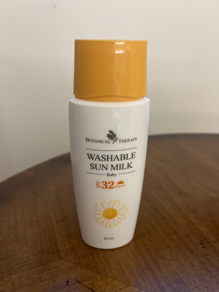 보타니컬테라피 (BOTANICALTHERAPY) 베이비 워셔블 썬밀크 [SPF32/PA++] review image