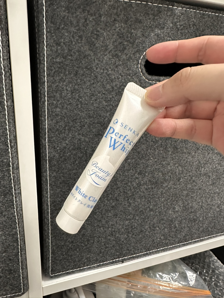 센카 (SENKA) 퍼펙트 휩 화이트 클레이 review image
