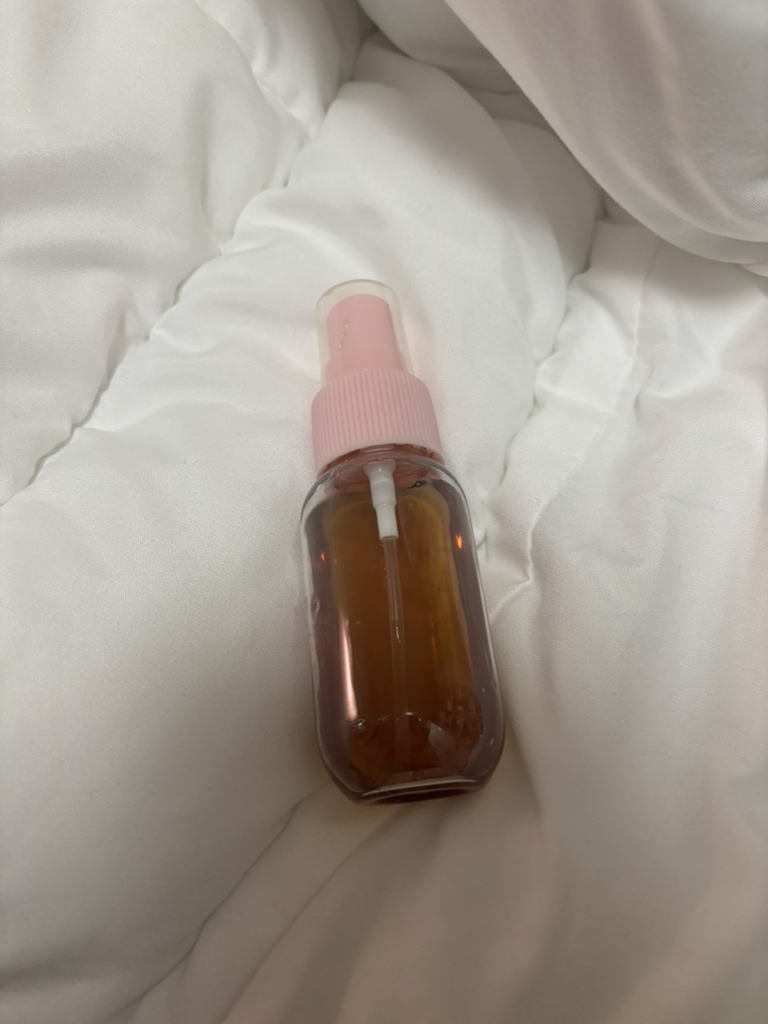 Ảnh đánh giá thực tế của người dùng về Vegan Toner [Cây cỏ ba lá chiết xuất]