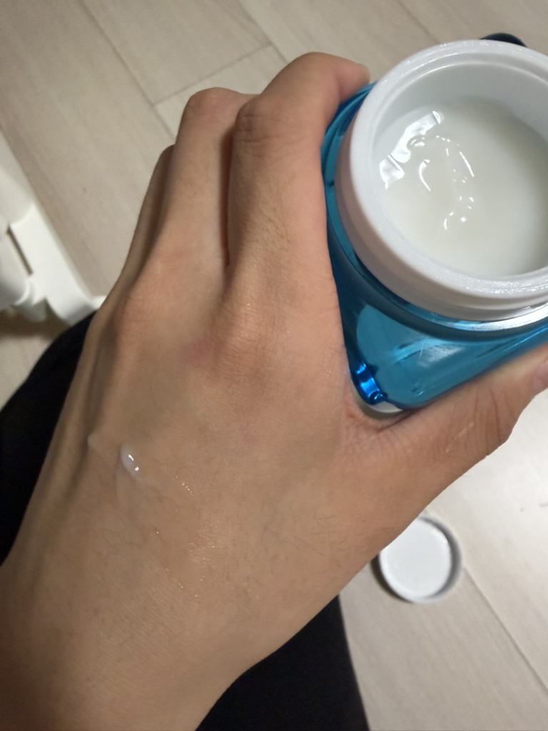 닥터자르트 (Dr.Jart+) 바이탈 하이드라 솔루션™ 하이드로 플럼프 워터 크림 review image