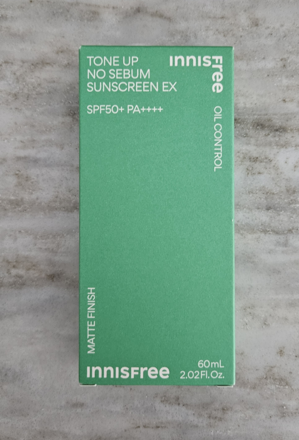 悦诗风吟 提亮肤色无痕防晒霜 [SPF50+/PA++++] common.review image