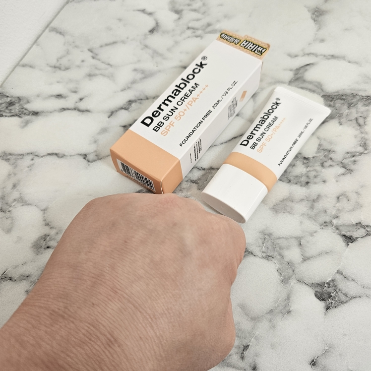 더마블록 (Dermablock®) 선크림 [SPF50+/PA++++] [비비] review image