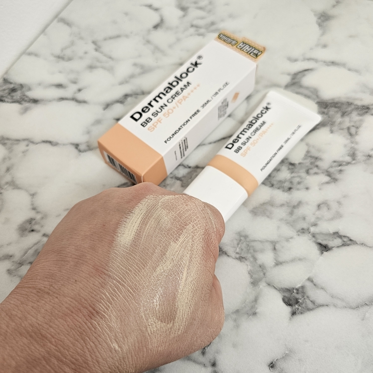 더마블록 (Dermablock®) 선크림 [SPF50+/PA++++] [비비] review image
