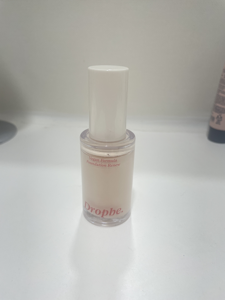 드롭비 (DROPBE) 컬러즈 커버픽 파운데이션 리뉴 [SPF35/PA+++] [01 라이트베이지] review image