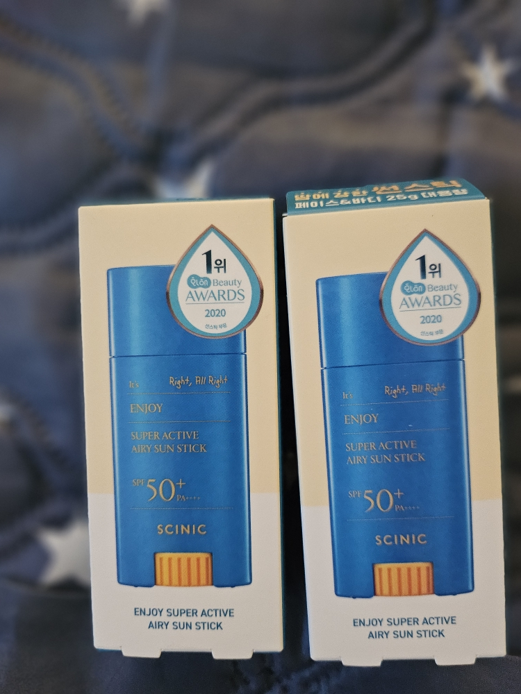 싸이닉 (SCINIC) 엔조이 슈퍼 액티브 에어리 썬스틱 [SPF50+/PA++++] review image
