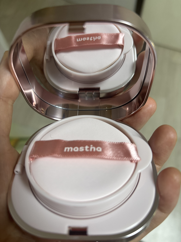 매스티나 (MASTINA) 내추럴 글로우 쿠션 [SPF50+/PA++++] [21호 라이트] review image