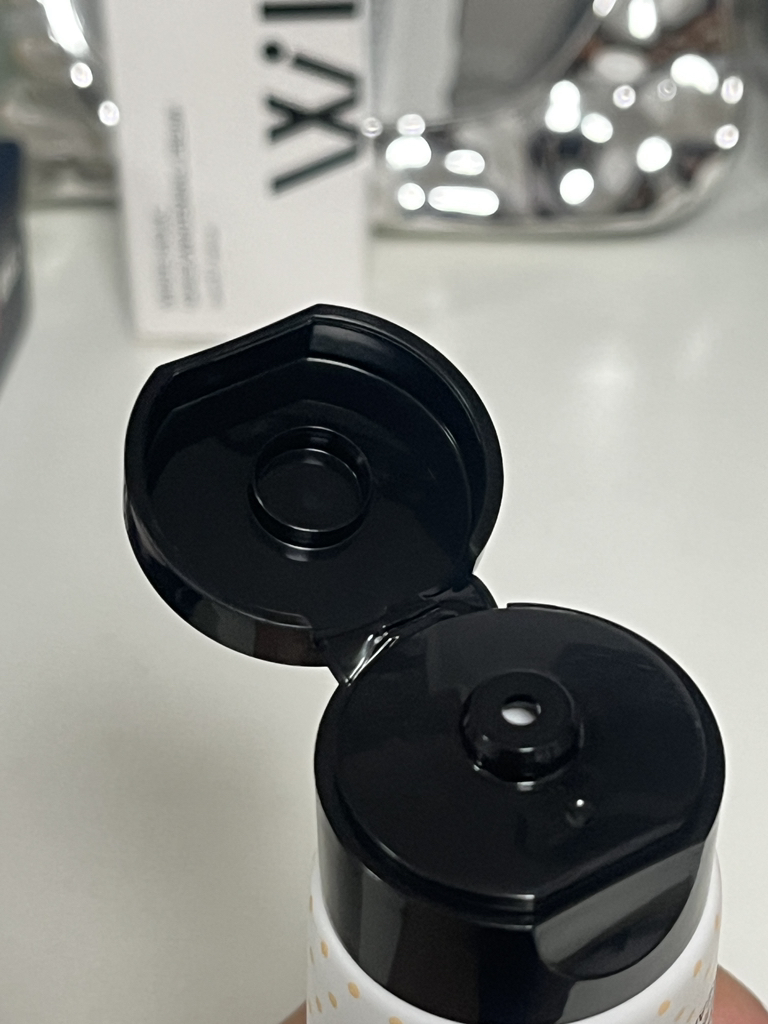 더블유랩 (WLab) 화이트 홀릭 퀵 화이트닝 크림 review image