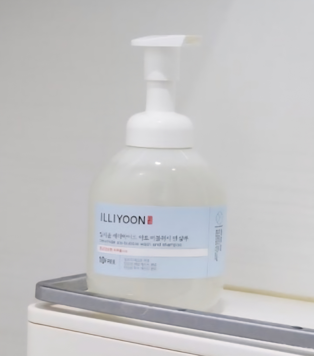 일리윤 (ILLIYOON) 세라마이드 아토 버블워시 앤 샴푸 review image