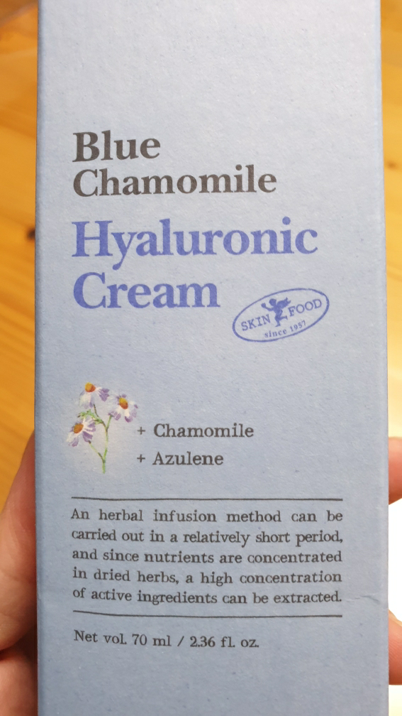 Ảnh đánh giá thực tế của người dùng về Kem dưỡng da Blue Chamomile Hyaluronic