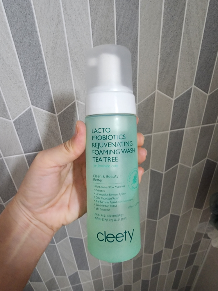 乳酸菌女性泡沫洗液 [茶树味］的真实用户使用照片