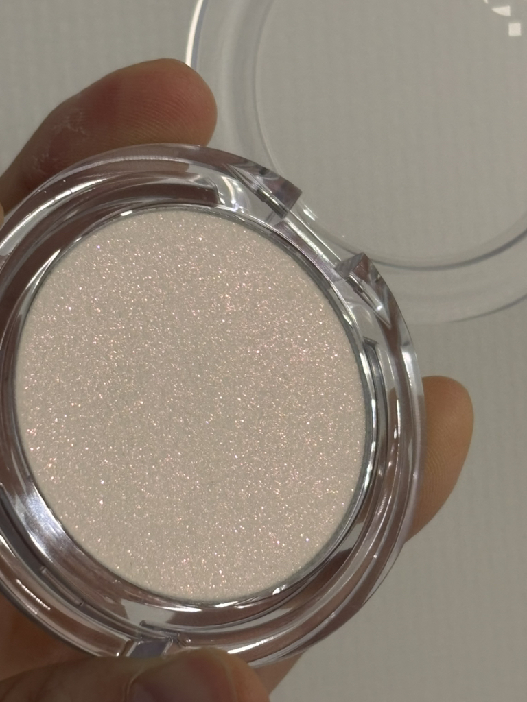 글린트바이비디보브 (GlintbyVDIVOV) 투샤이니 하이라이터 [01 토슈즈] review image