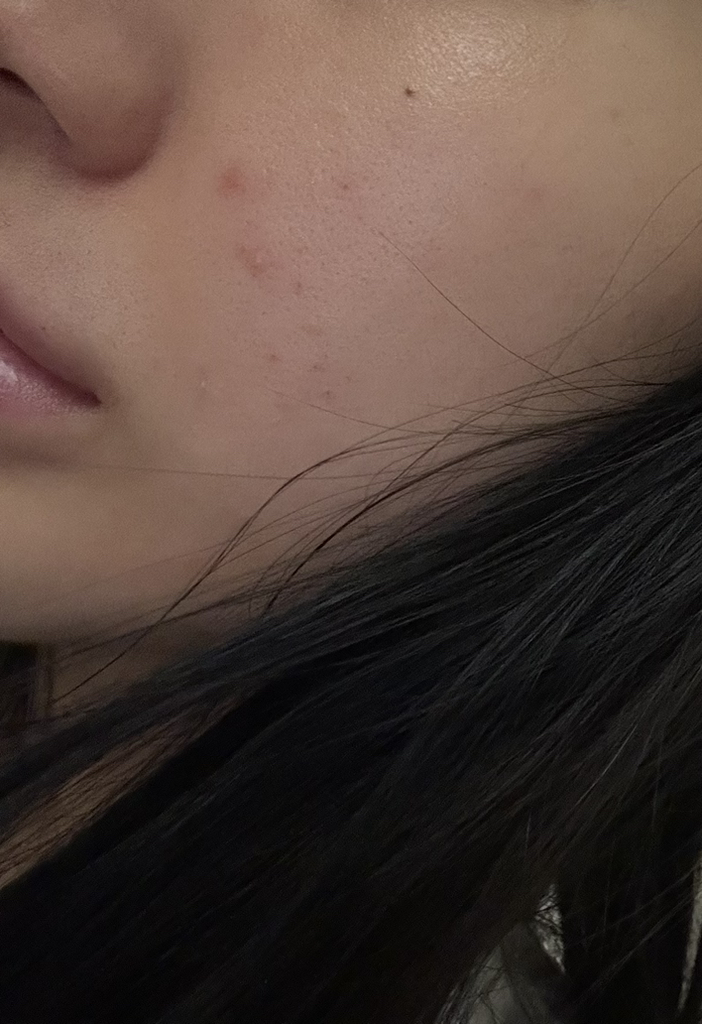 ToneStain 色彩校正底霜 [SPF20/PA++] [03 Serenity] [03 Serenity的真实用户使用照片