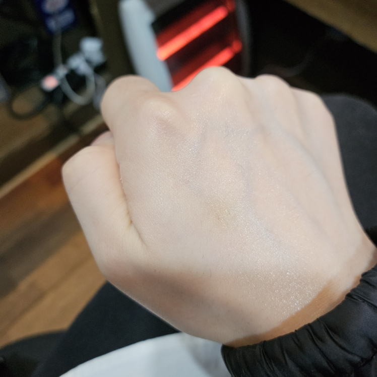 땡큐파머 (THANKYOUFARMER) 선 프로젝트 스킨 릴리프 선 크림 [SPF50+/PA++++] review image