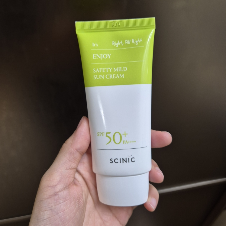 赛倪 Enzoi 安全温和防晒霜 [SPF50+/PA++++] common.review image