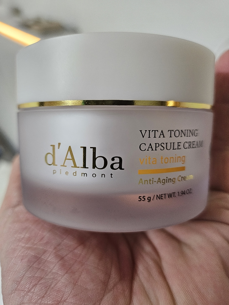d'Alba Vita Toning Capsule Cream Reviews for 40 and Above | Hwahae