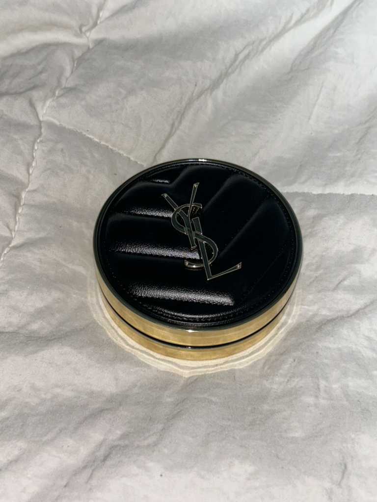 입생로랑뷰티 (YVESSAINTLAURENTBEAUTY) 엉크르 드 뽀 쿠션 [SPF23/PA++] [10] review image