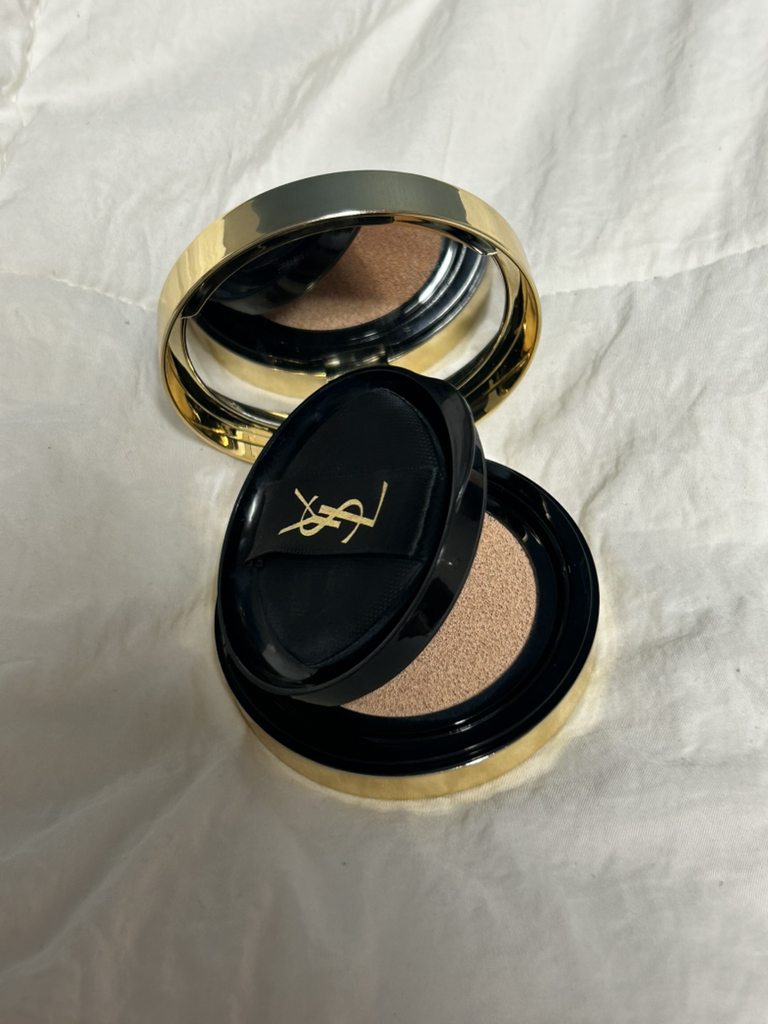 입생로랑뷰티 (YVESSAINTLAURENTBEAUTY) 엉크르 드 뽀 쿠션 [SPF23/PA++] [10] review image