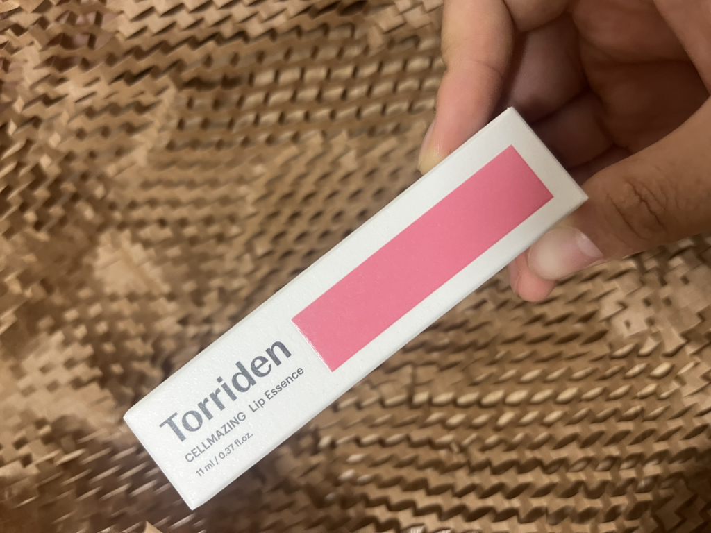 토리든 (Torriden) 셀메이징 저분자 콜라겐 볼륨 립 에센스 review image