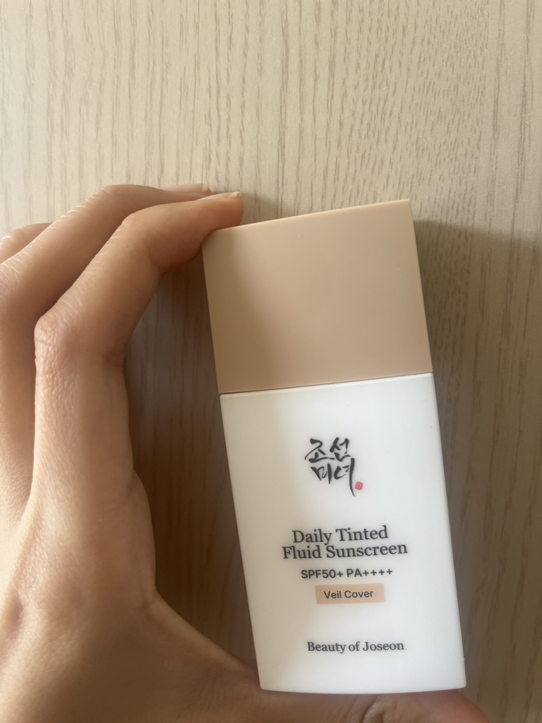 조선미녀 (BeautyofJoseon) 데일리 틴티드 선세럼 베일커버 [SPF50+/PA++++] [LN130] review image