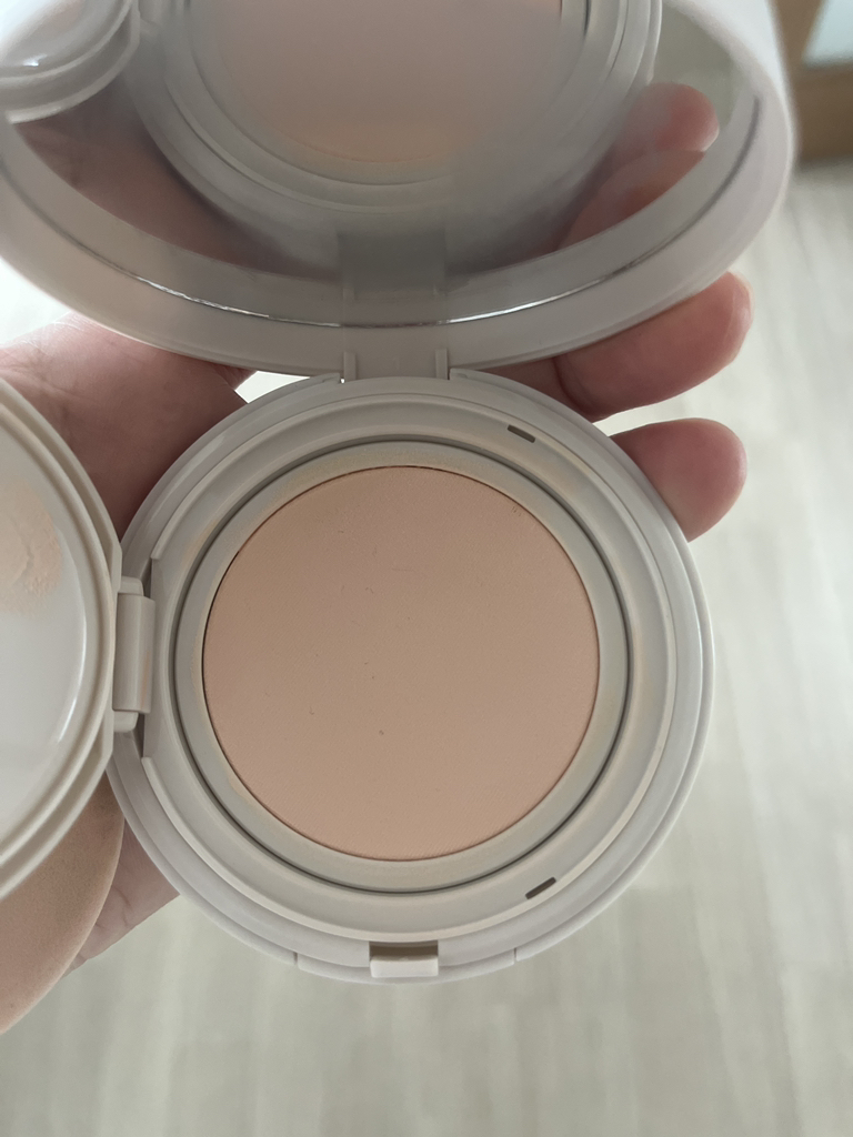 비긴스바이정샘물 (BeginSbyJUNGSAEMMOOL) 포어 케어링 메쉬 쿠션 [SPF50+/ PA++++] [17 클리어] review image