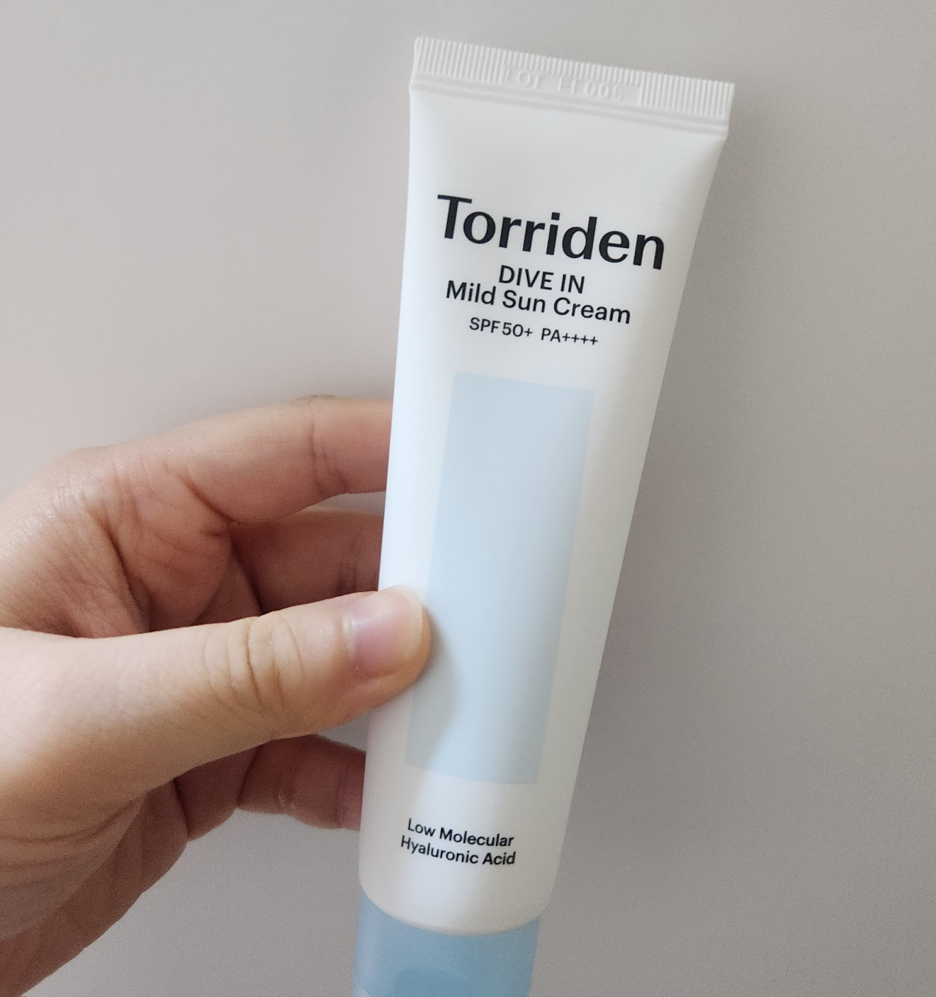 토리든 (Torriden) 다이브인 무기자차 마일드 선크림 [SPF50+/PA++++] review image