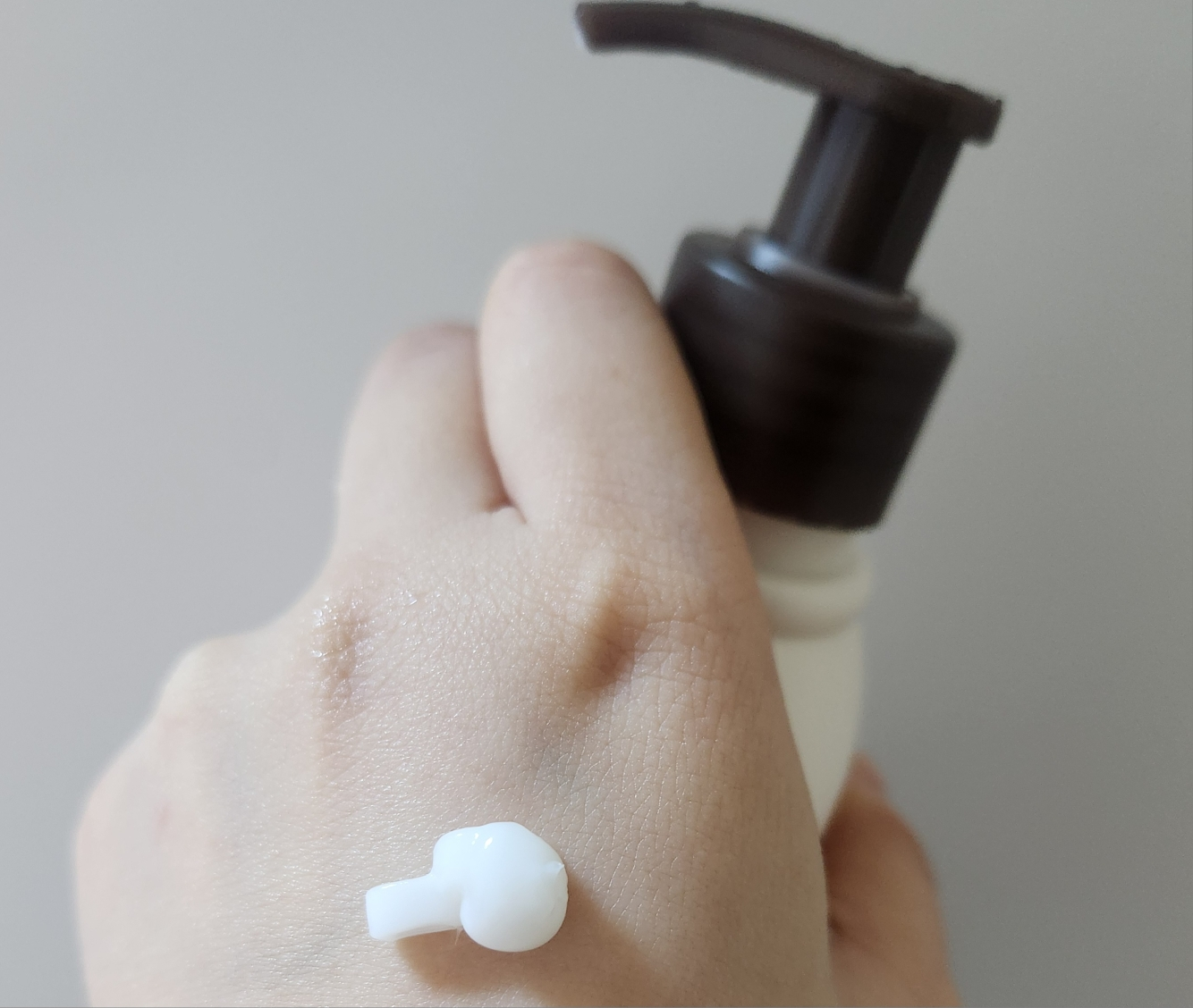 아비노 (Aveeno) 데일리 모이스춰라이징 스트레스 릴리프 로션 review image