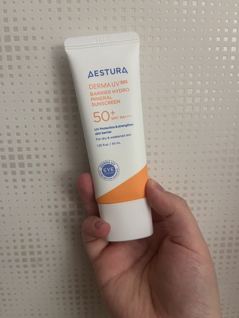 에스트라 (AESTURA) 더마UV365 장벽수분 무기자차 선크림 [SPF50+/PA++++] review image