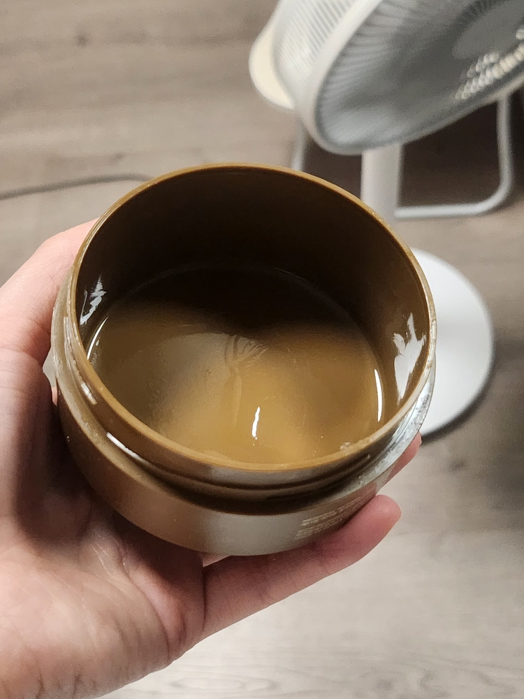 Ảnh đánh giá thực tế của người dùng về Retinol Collagen Eye Ampoule Patch