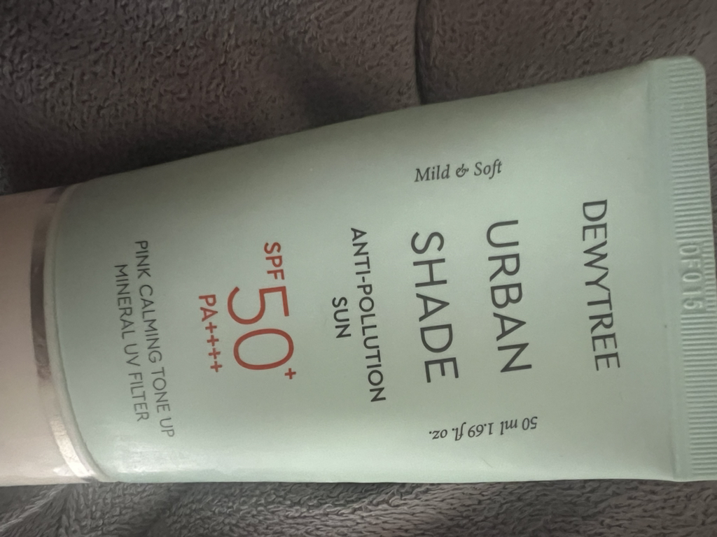 时尚抗污染防晒套装 [SPF50+/PA++++]的真实用户使用照片